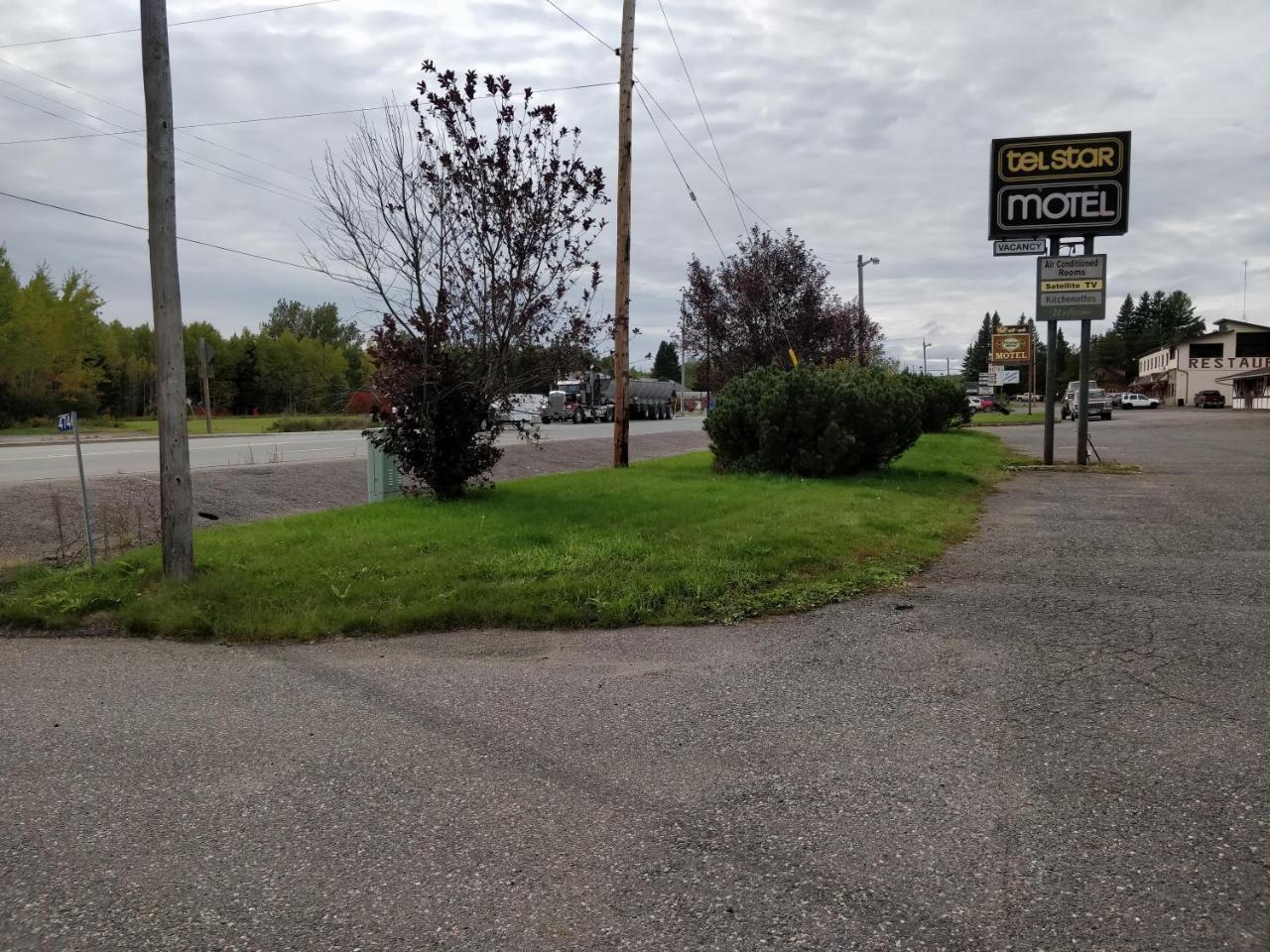 Telstar Motel Kakabeka Falls エクステリア 写真